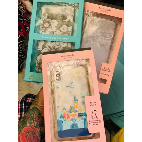 Kate Spade IPhone case - Picture 2 of 2